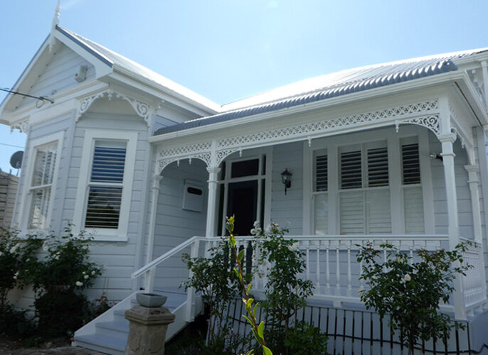 Villa painters at Northcote Point on Auckland’s North Shore